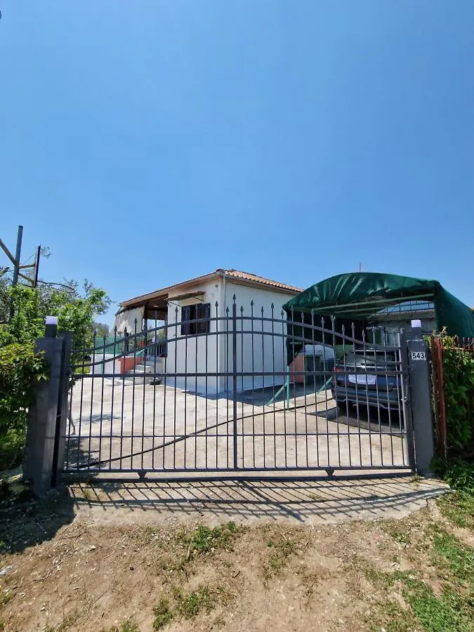 Dream In Chalkidiki 2 Bedroom Villa With Garden Nea Triglia