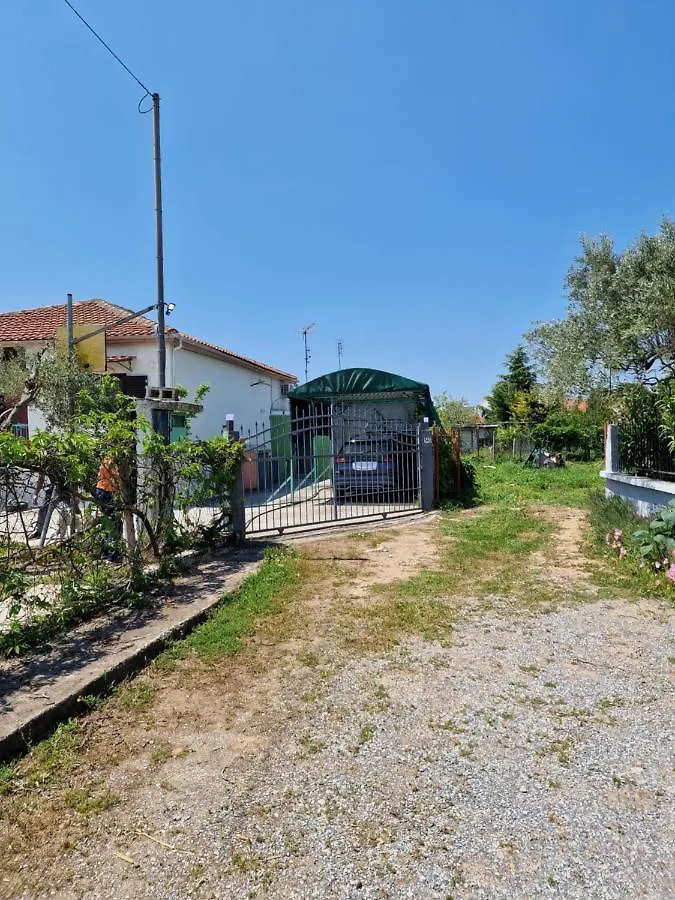 Holiday home Dream In Chalkidiki 2 Bedroom Villa With Garden Nea Triglia